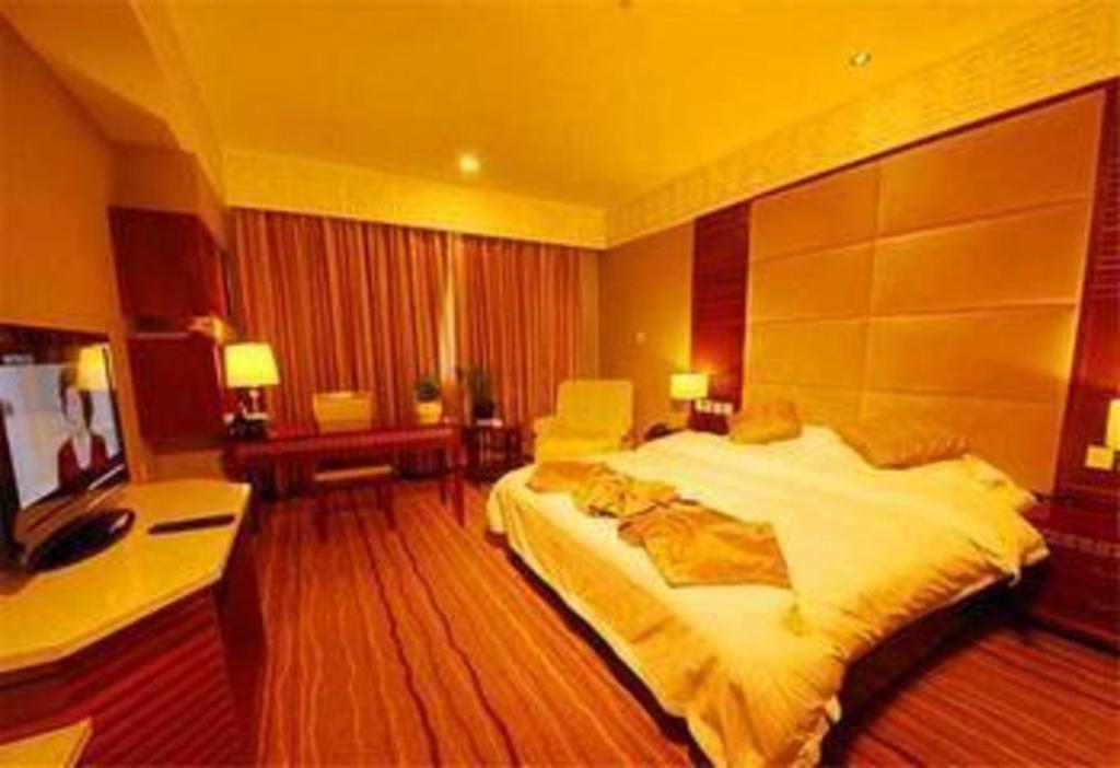 Golden Spring Hotel Lijiang Lijiang  Exterior foto
