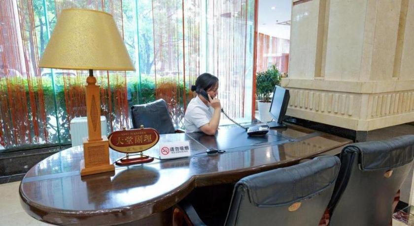 Golden Spring Hotel Lijiang Lijiang  Exterior foto